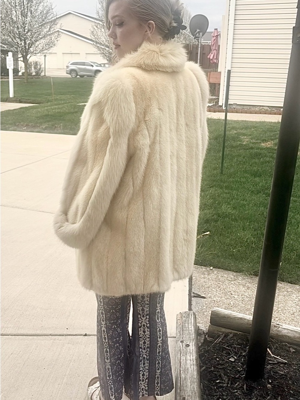 Mink/Fox Women's Cream Plush Fur Pea Coat - Chic & Cozy Outerwear